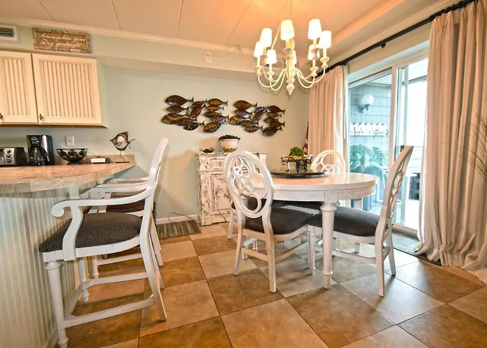 Harbour Island 102m Apartment Ocean City